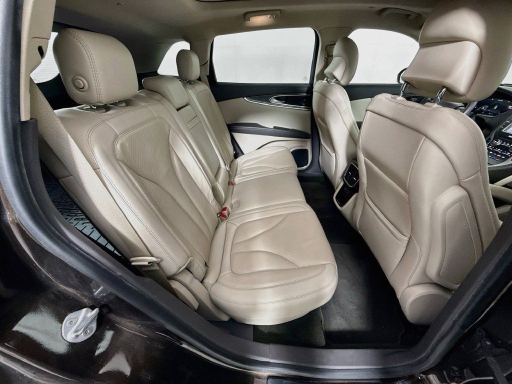 Used 2019 Lincoln Nautilus Reserve FWD image 29
