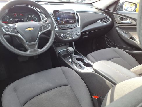 Used 2023 Chevrolet Malibu LT image 5