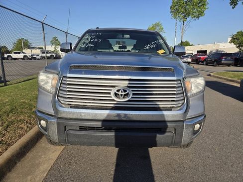 Used 2017 Toyota Tundra Limited w/ Limited Premium Package AWD/4WD image 2