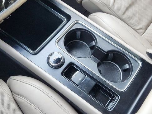 Used 2022 Lincoln Corsair Reserve w/ Equipment Group 201A image 22