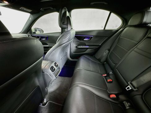 Used 2023 Mercedes-Benz C 300 Sedan image 38