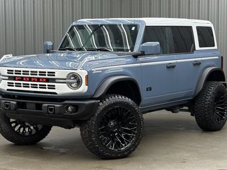 Used 2023 Ford Bronco Heritage Edition AWD/4WD video 1