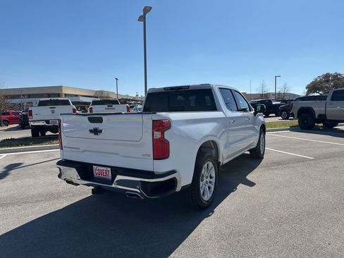 Used 2022 Chevrolet Silverado 1500 LTZ image 9