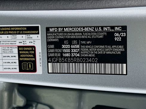 Certified 2024 Mercedes-Benz GLE 450 4MATIC image 31