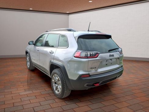 Used 2022 Jeep Cherokee Trailhawk AWD/4WD image 7