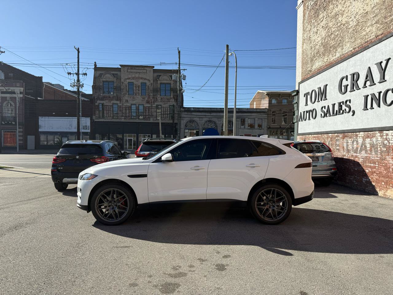 Used 2017 Jaguar F-PACE Premium AWD/4WD image 5