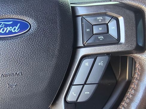 Used 2021 Ford Expedition King Ranch image 31