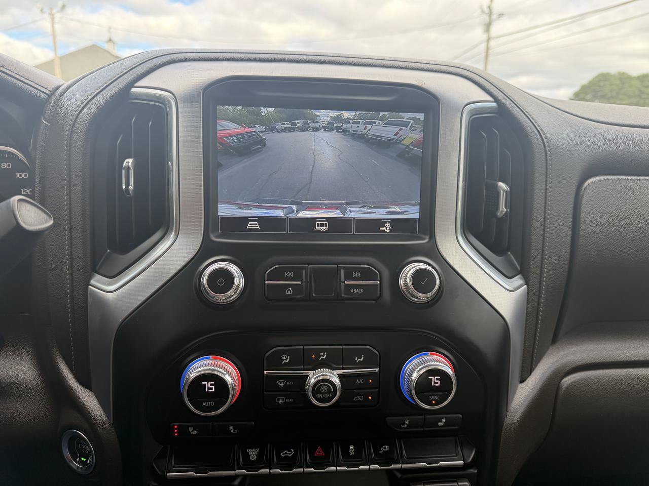 Used 2021 GMC Sierra 2500 SLT AWD/4WD image 17