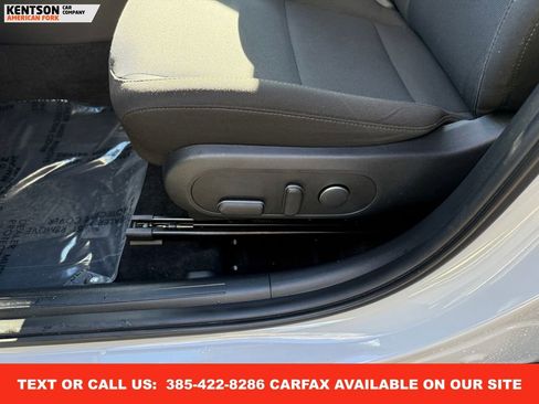 Used 2025 Hyundai Kona SEL image 29