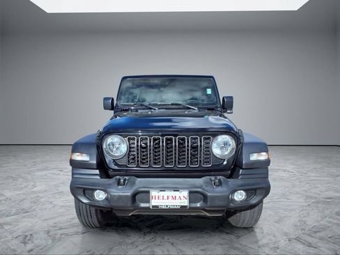Used 2024 Jeep Wrangler Unlimited Sport AWD/4WD image 2