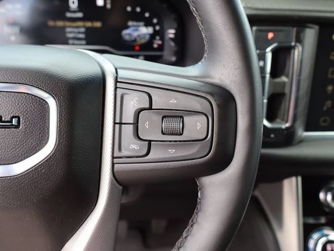 Used 2023 GMC Yukon Denali AWD/4WD image 31