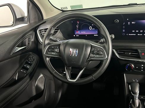 Used 2025 Buick Encore GX Preferred image 16