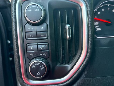 Used 2020 Chevrolet Silverado 1500 LT Trail Boss AWD/4WD image 21
