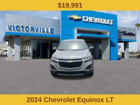 Certified 2024 Chevrolet Equinox LT image 2