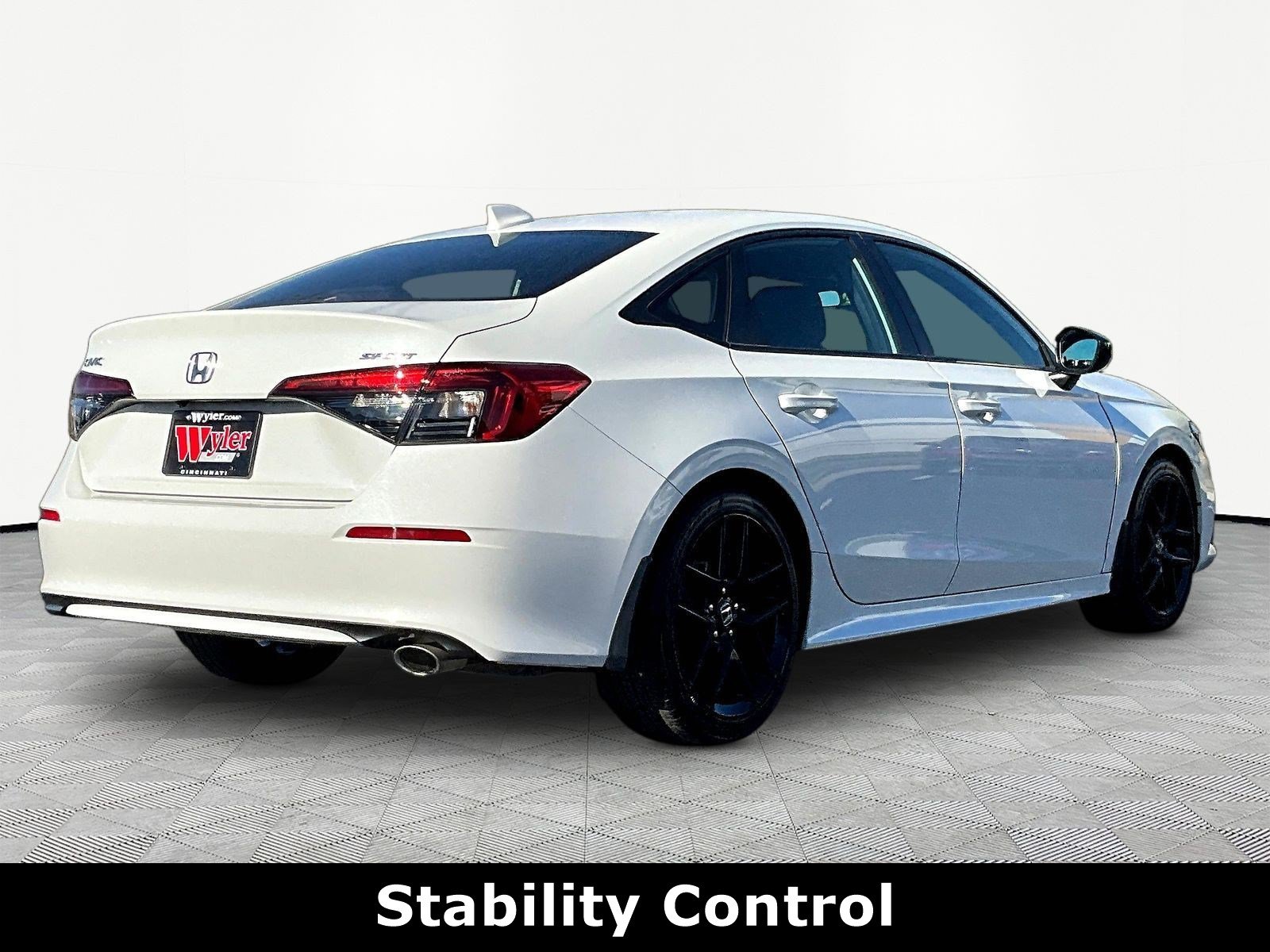 Used 2024 Honda Civic Sport image 6