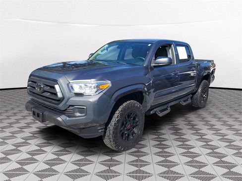 Used 2021 Toyota Tacoma SR image 3