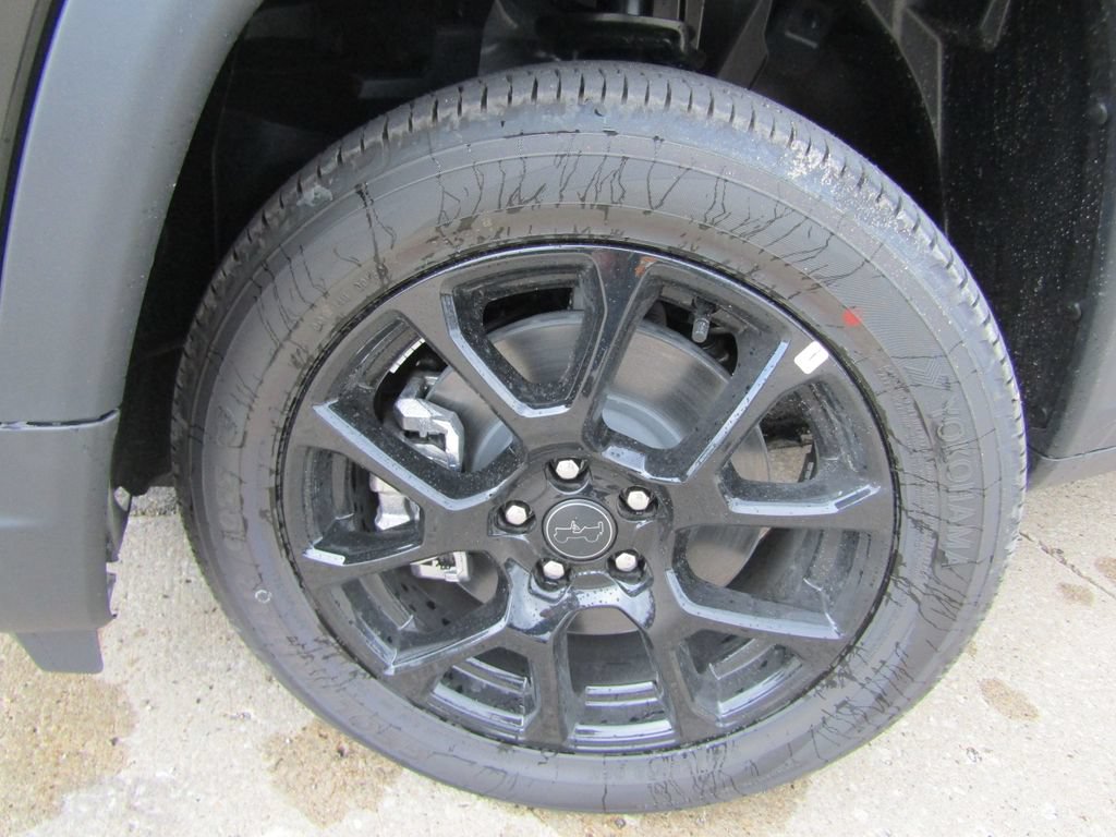 New 2026 Jeep Compass Latitude AWD/4WD image 26