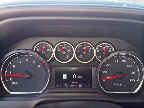 Used 2022 Chevrolet Silverado 2500 LTZ w/ LTZ Plus Package image 10