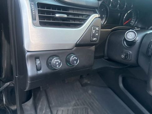 Used 2019 GMC Yukon SLT w/ Premium Edition image 38