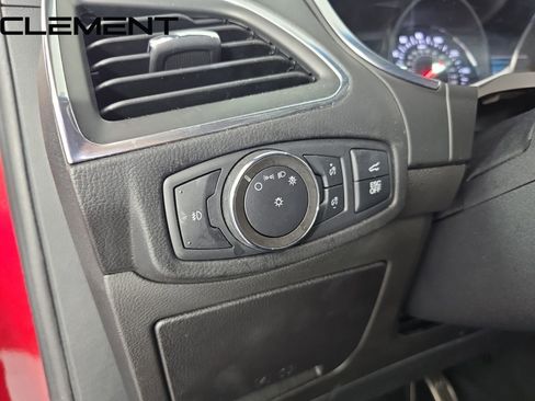 Used 2021 Ford Edge ST w/ Equipment Group 401A image 12