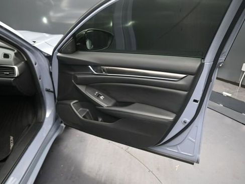 Used 2021 Honda Accord Sport Special Edition image 19