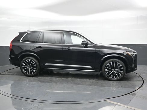 New 2026 Volvo XC90 B6 Plus w/ Protection Package Premier AWD/4WD image 3