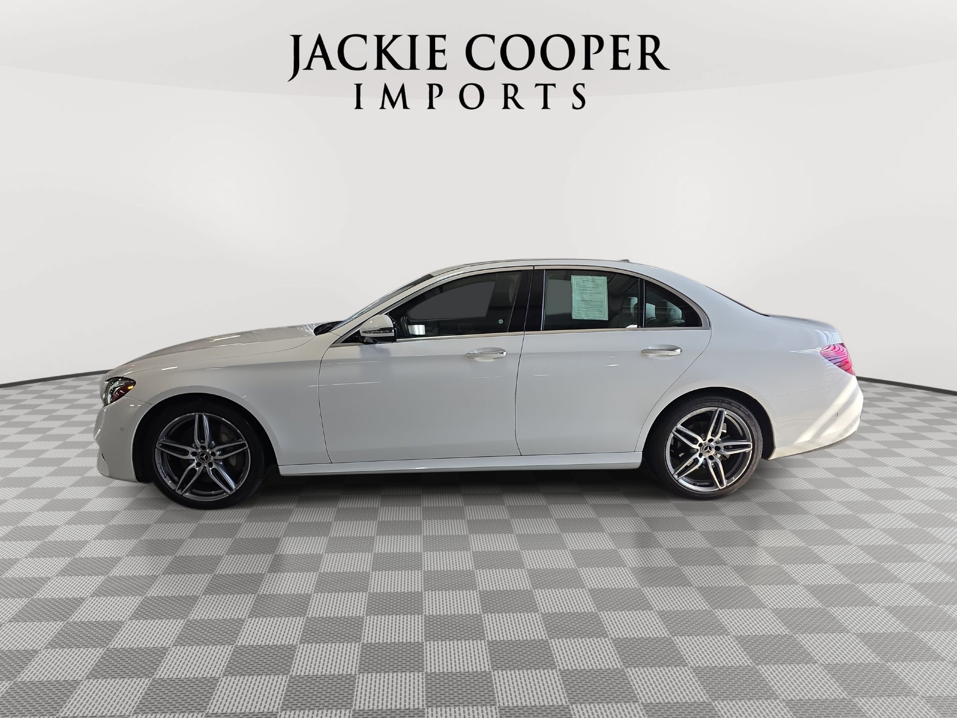 Certified 2020 Mercedes-Benz E 350 4MATIC Sedan image 8