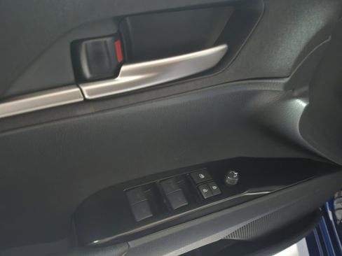 New 2026 Toyota Camry Hybrid image 17