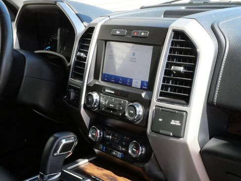 Certified 2019 Ford F150 Lariat AWD/4WD image 23
