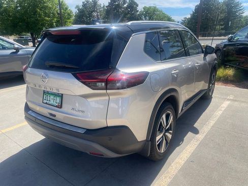 Used 2021 Nissan Rogue SL AWD/4WD image 4