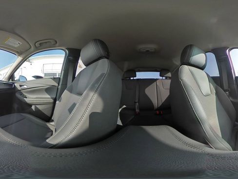 Used 2025 Buick Encore GX Preferred image 42