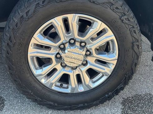 Used 2022 GMC Sierra 2500 Denali w/ Denali Ultimate Package AWD/4WD image 7