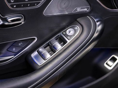 Used 2016 Mercedes-Benz S 550 4MATIC Coupe image 31