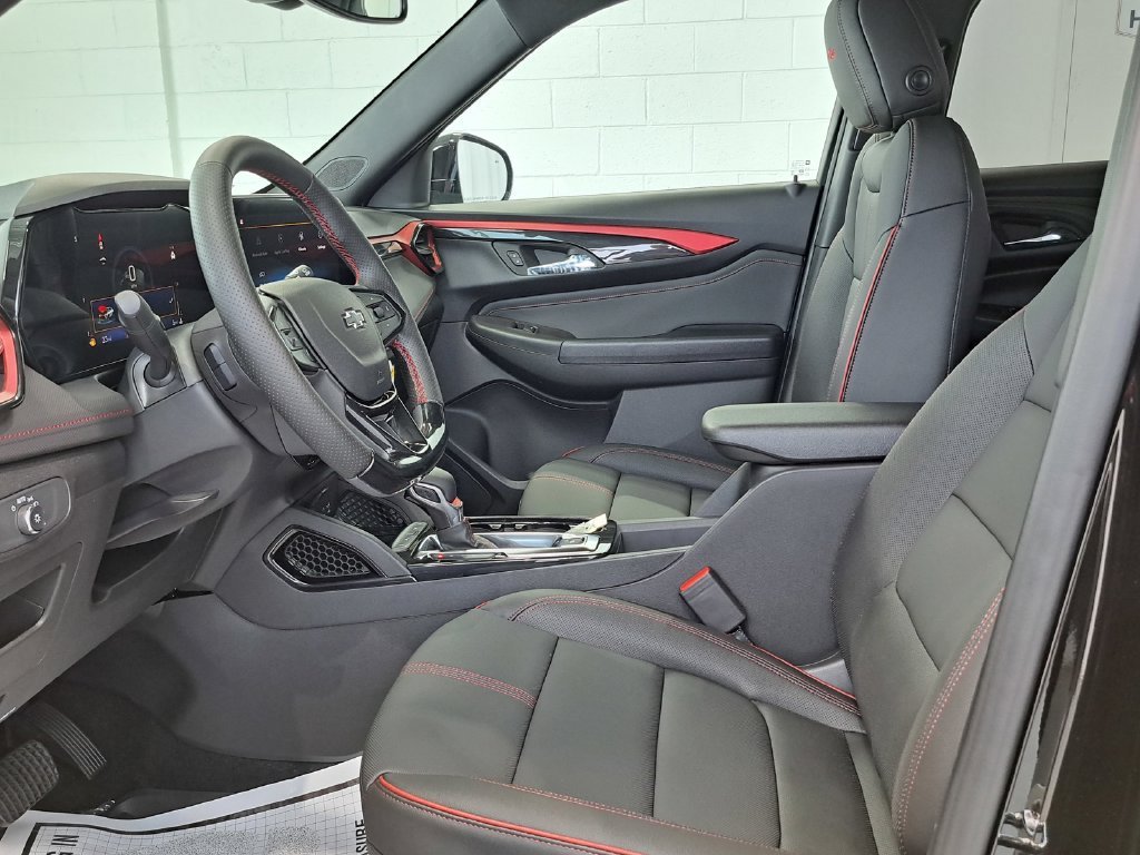 New 2026 Chevrolet TrailBlazer RS w/ Convenience Package FWD image 12