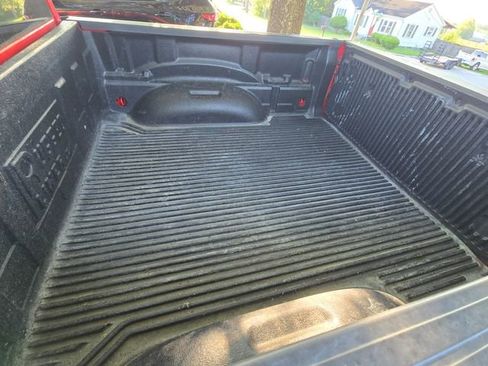 Used 2024 RAM 1500 Laramie RWD image 5