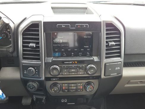 Used 2017 Ford F150 XLT w/ Equipment Group 302A Luxury image 29