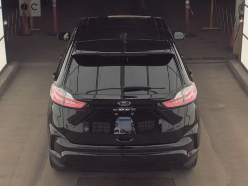 Certified 2024 Ford Edge ST-Line AWD/4WD image 13