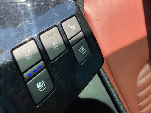 Used 2023 Kia Sportage SX AWD/4WD image 20