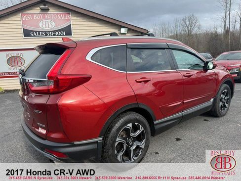 Used 2017 Honda CR-V Touring image 3