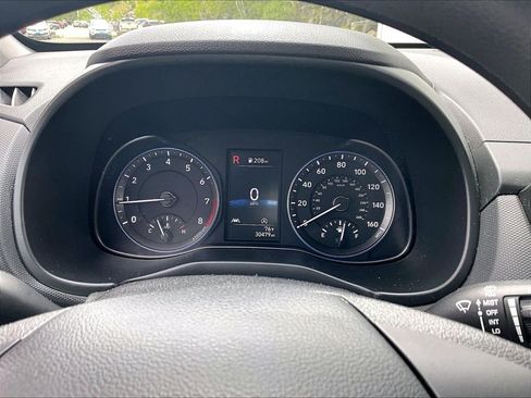 Used 2023 Hyundai Kona SEL AWD/4WD image 24