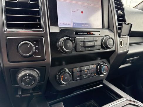 Used 2020 Ford F150 XLT w/ Equipment Group 302A Luxury AWD/4WD image 16