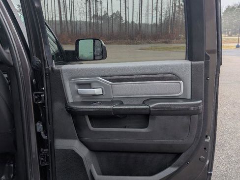 Used 2021 RAM 3500 Big Horn w/ Level 2 Equipment Group AWD/4WD image 19
