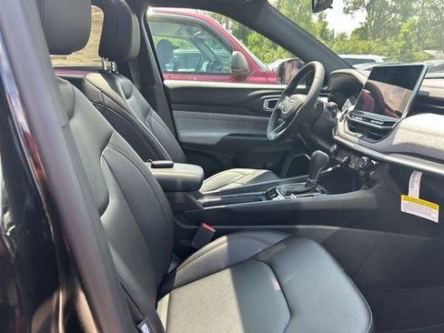 New 2024 Jeep Compass Latitude w/ Sun and Sound Group image 40