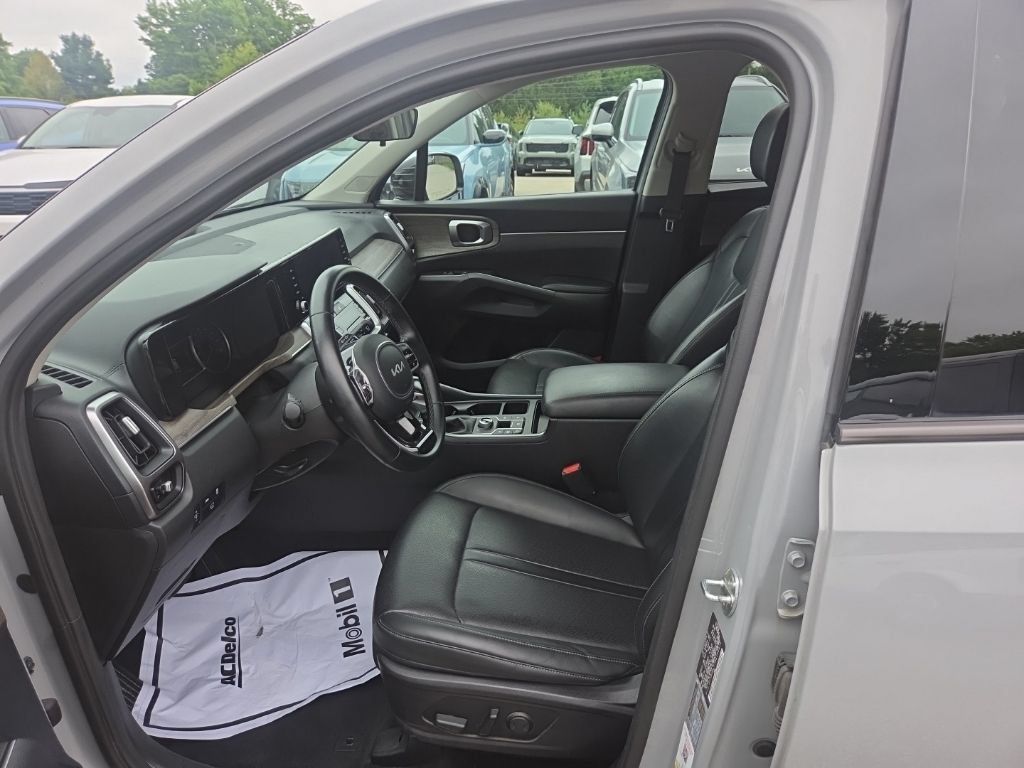 Used 2022 Kia Sorento X-Line EX AWD/4WD image 9