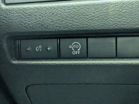 New 2026 Nissan Rogue S image 23