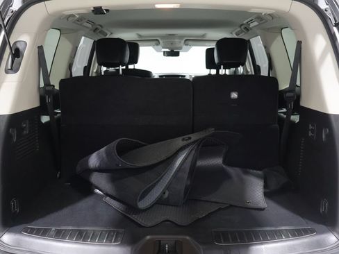 Used 2019 Nissan Armada Platinum w/ Captain's Chairs Package AWD/4WD image 4