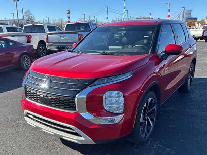 Used 2023 Mitsubishi Outlander SE