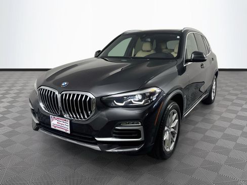 Used 2020 BMW X5 xDrive40i w/ Premium Package AWD/4WD image 3