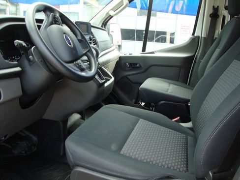 Used 2025 Ford Transit 250 Low Roof w/ Exterior Upgrade Package RWD image 7
