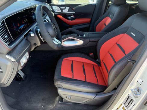 New 2026 Mercedes-Benz GLE 53 AMG 4MATIC Coupe image 17